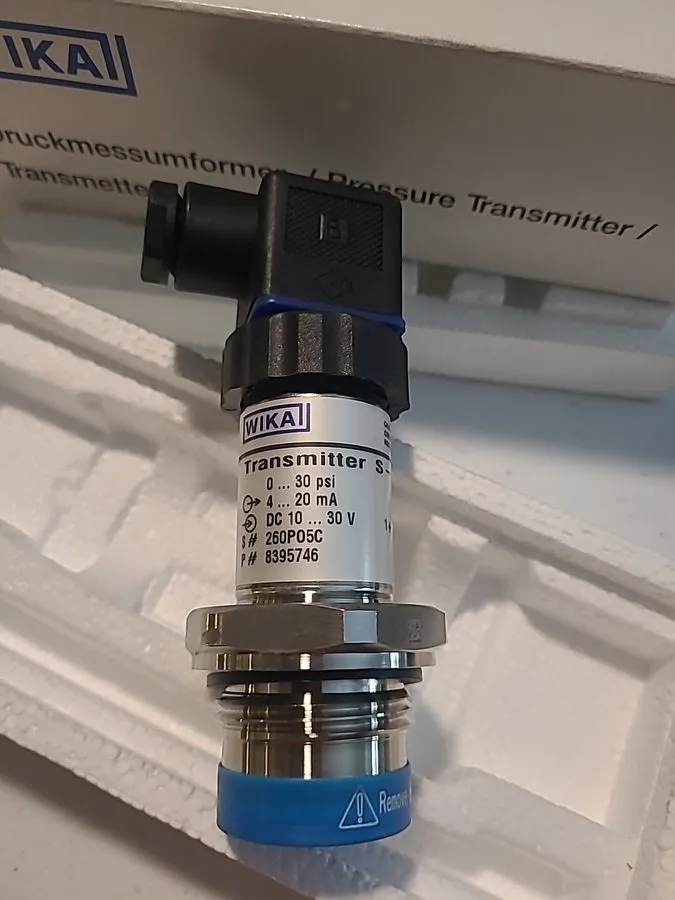 Датчик давления WIKA Pressure Transmitter S-11...0-30 PSI..10-30VDC #8395746.. — фото лота 1