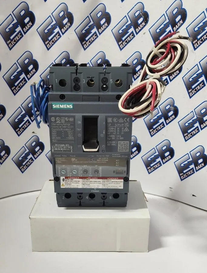 Автоматический выключатель Siemens 3VA6115-5HN31-0AA0 3 Pole 150 Amp Circuit Bre — фото лота 1