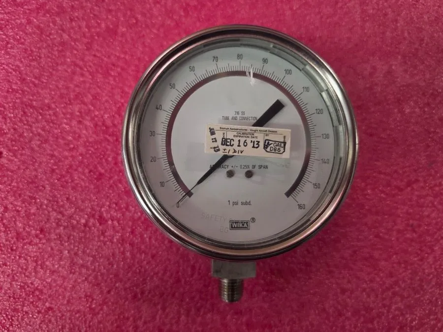 Трубопроводная арматура WIKA VA7601 Pressure Gauge — фото лота 1