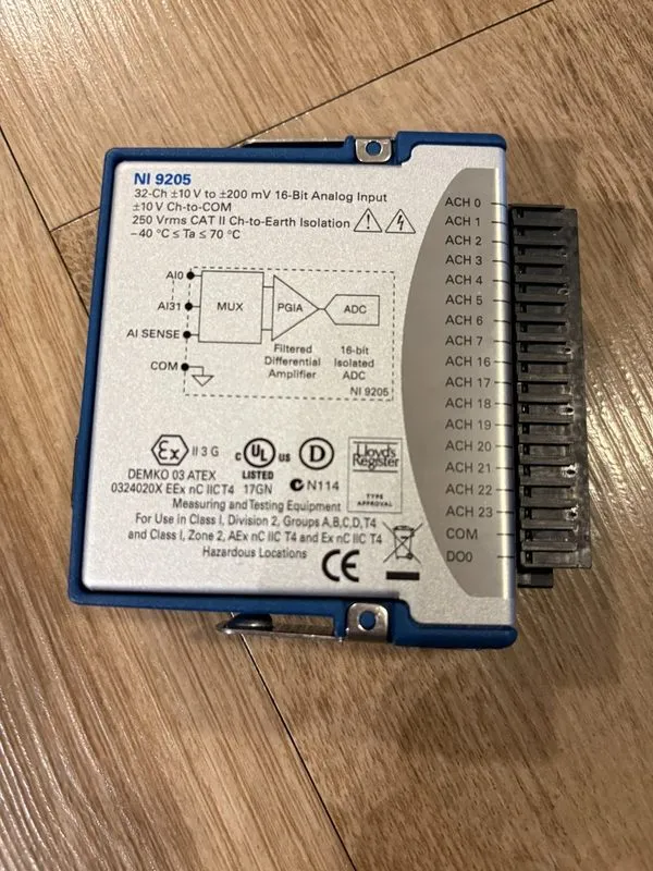 Модуль ввода-вывода National Instruments NI9205 C Series Voltage Input Module