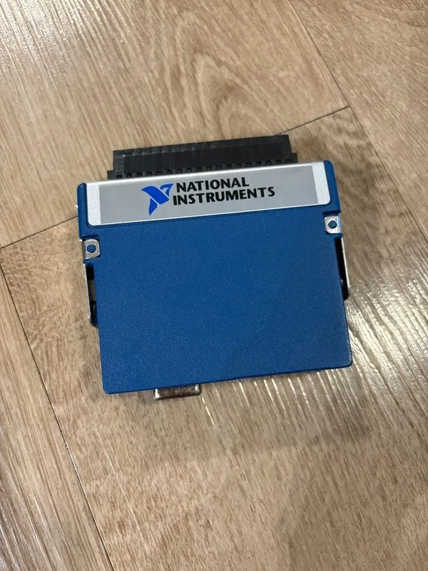 Модуль ввода-вывода National Instruments NI9205 C Series Voltage Input Module — фото лота 2