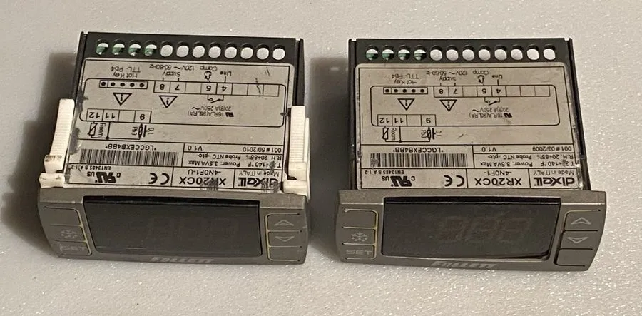 Контроллер Dixell XR20CX-4N0F1 Electronic Digital Refrigeration Temp Controller — фото лота 1