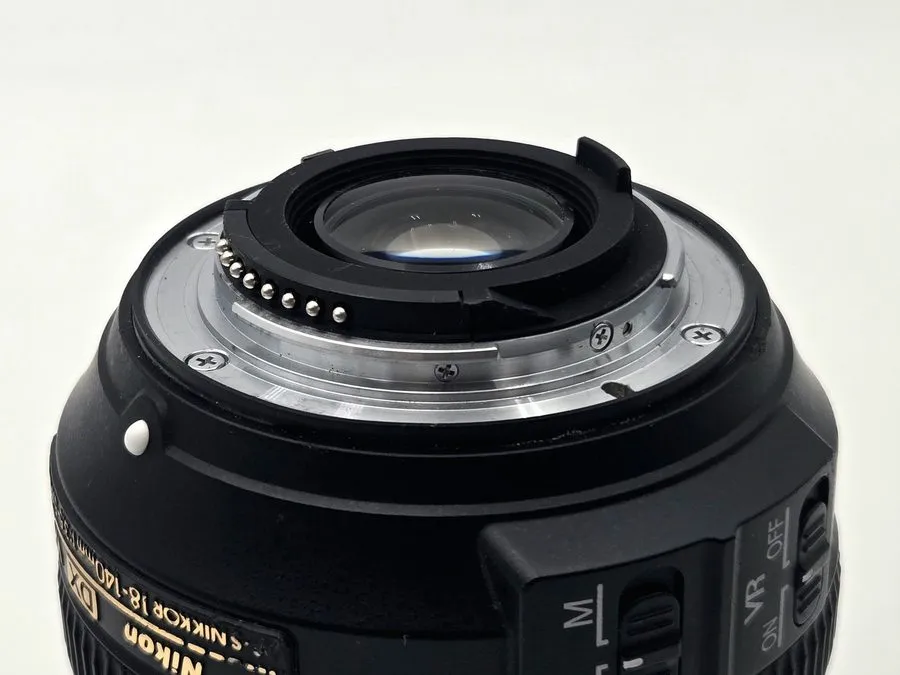 Объектив Nikon AF-S DX NIKKOR 18-300mm f/3.5-5.6G ED VR Zoom Lens Serviced