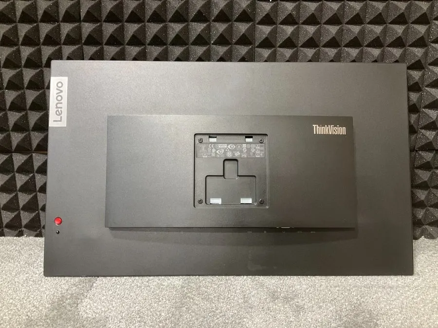 Монитор Lenovo ThinkVision T27i-30 27" USB Hub Monitor FHD (1920 x 1080) at 60Hz — фото лота 2