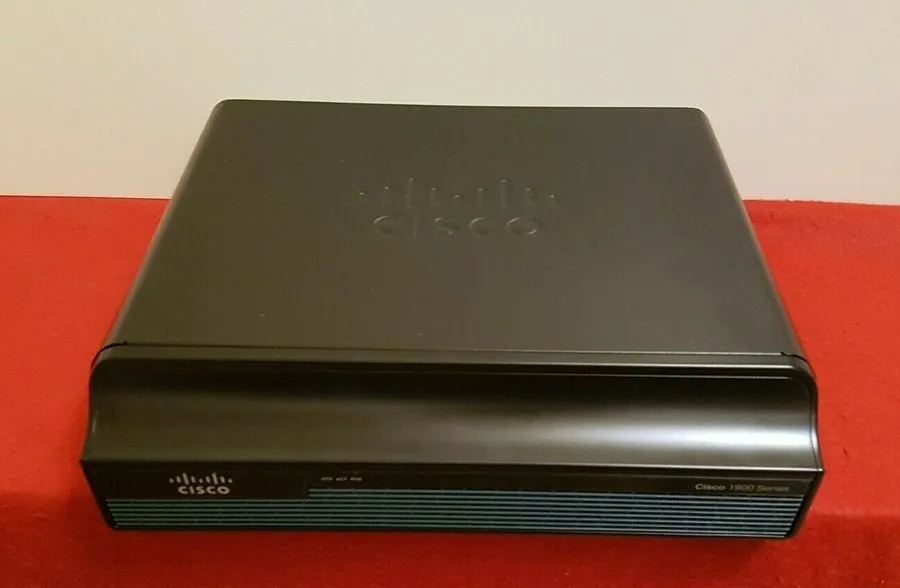 Маршрутизатор Cisco 1941/K9 2-Port 1900 Series Integrated Gigabit Security Route