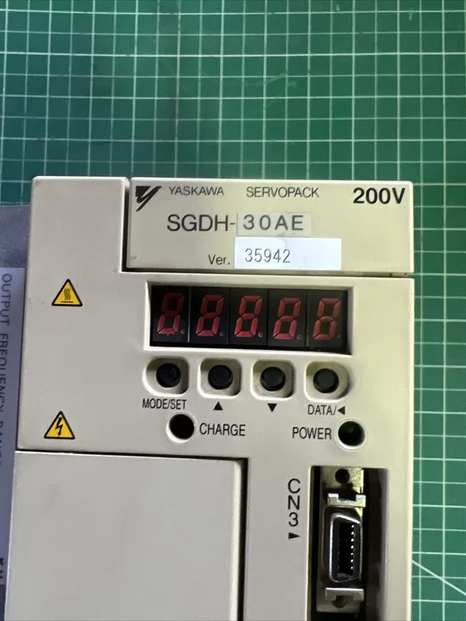 Сервопривод Yaskawa SGDH-30AE ServoPack 200V Removed From The Working Machine