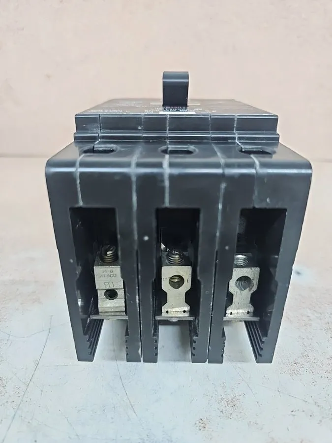 Автоматический выключатель EJB34015 15 Amp 480V 3 Pole Square D Circuit Breaker