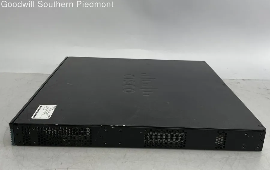 Маршрутизатор CISCO 2901 2-Port Gigabit Integrated Services Router CISCO2901/K9