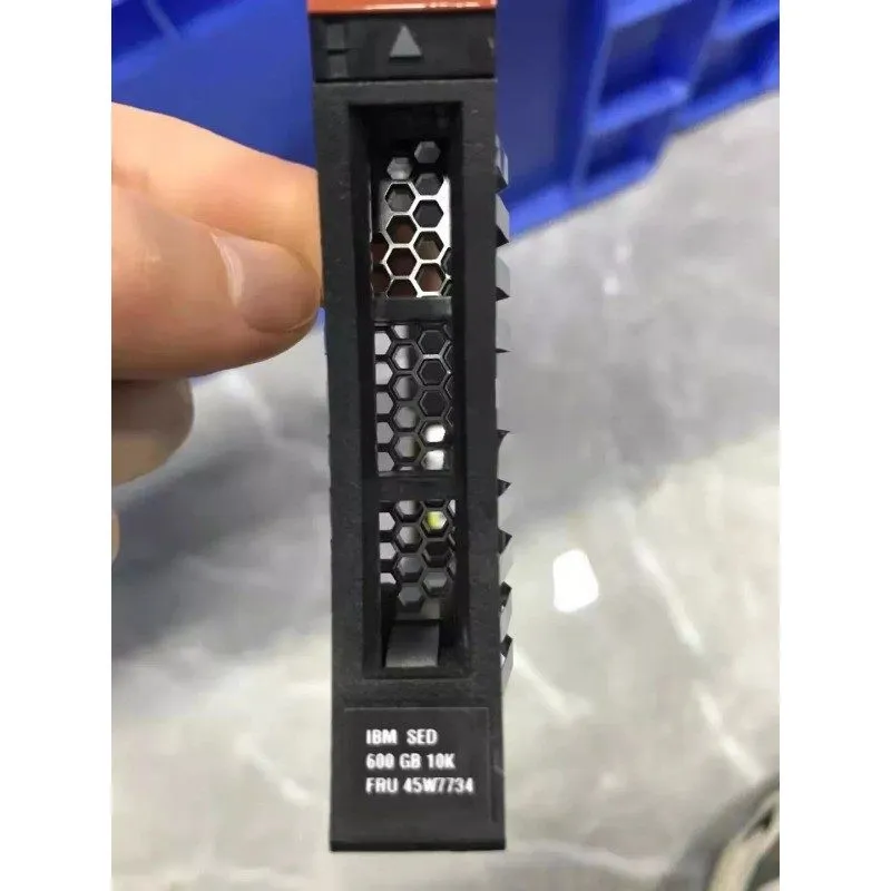 Жёсткий диск IBM 600GB 45W7732 98Y3369 45W7734 2.5'' 10K SAS SED DS8000 Hard Dri