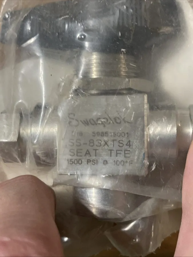 Клапан Swagelok SS-83XTS4 SS 3-Piece High Pressure 3-Way Ball Valve FNSP