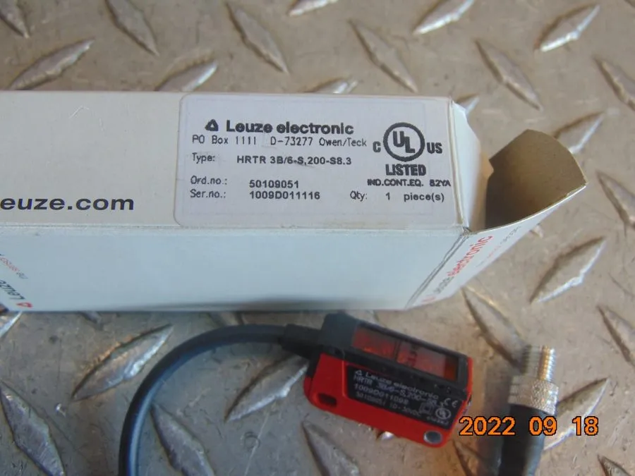 Датчик Leuze sensor HRTR3B4200S83