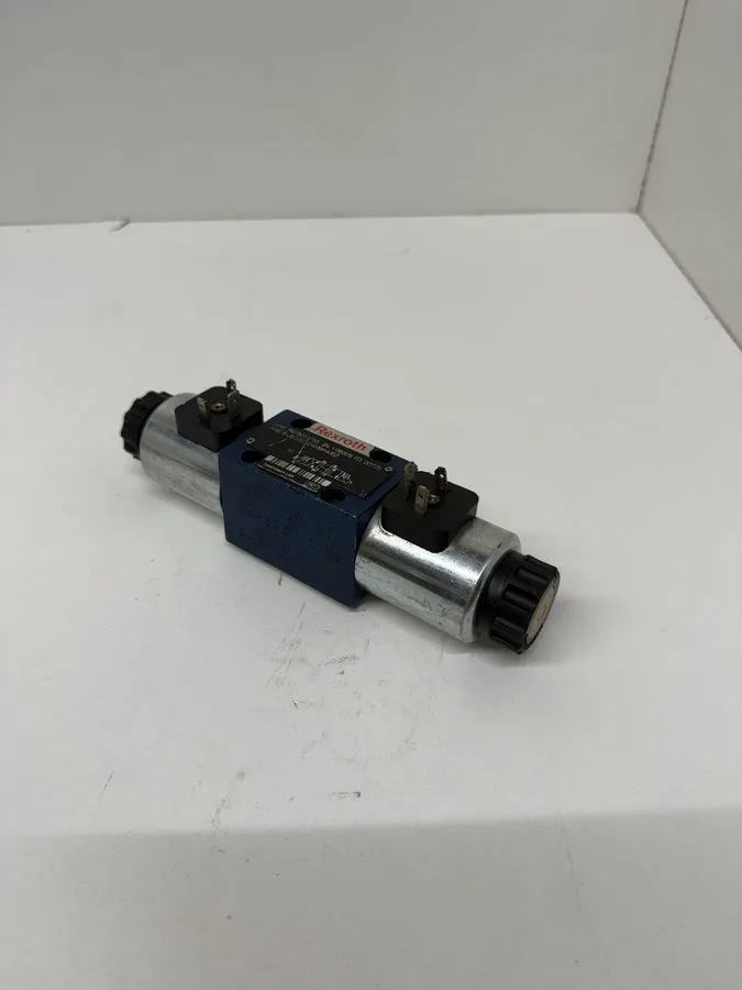 Пневмораспределитель REXROTH HYDRAULIC DIRECTIONAL CONTROL VALVE R978017756