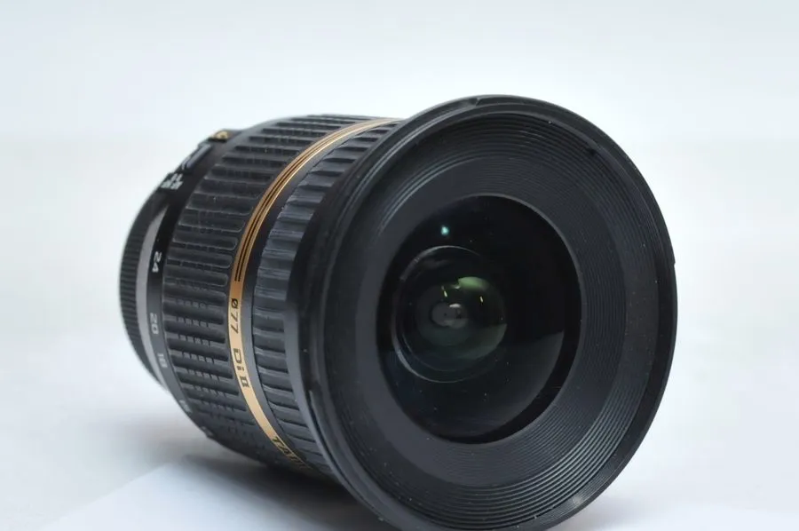 Объектив Tamron SP AF 10-24mm f/3.5-4.5 Di II Lens