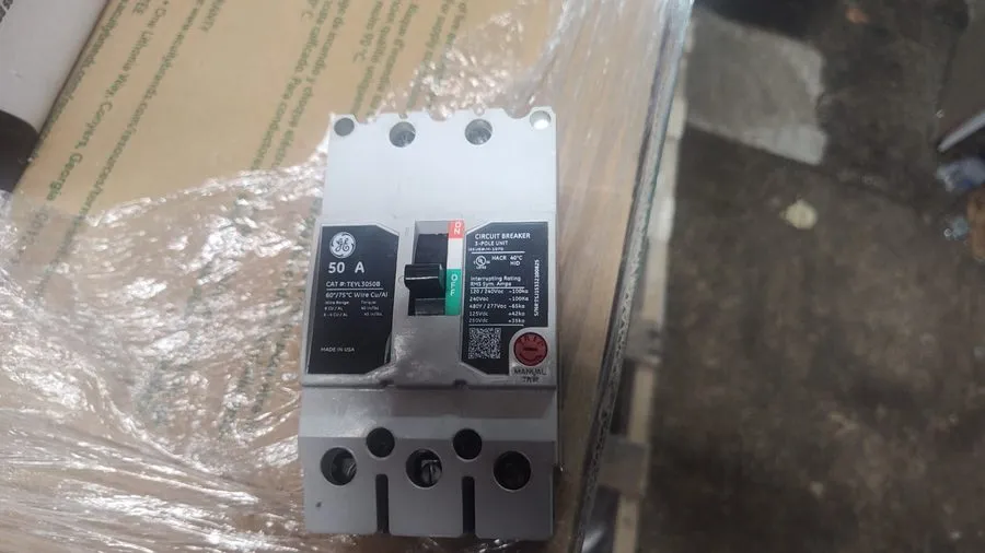 Автоматический выключатель ABB TEYL3050B Industrial 3-Pole 480V AC 50A Circuit B