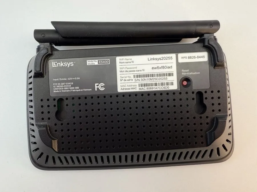 Маршрутизатор Linksys AC1200 Dual-Band WiFi 5 Router Model E5600 — фото лота 2
