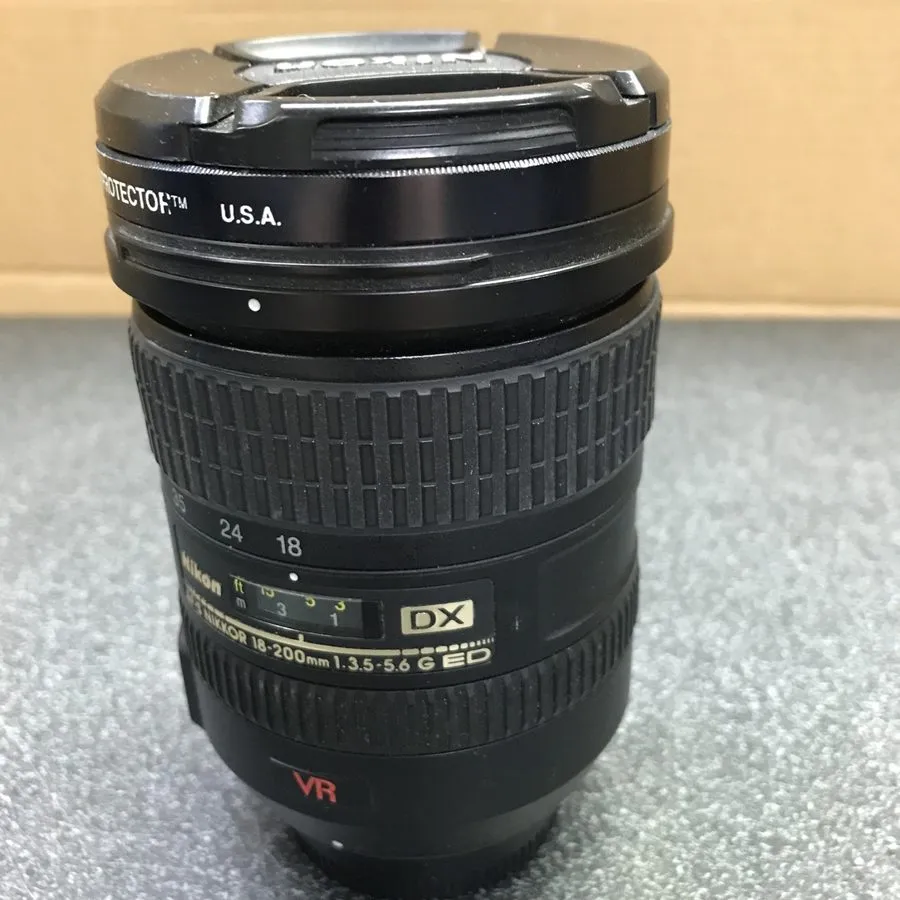 Объектив Nikon AF-S DX NIKKOR 18-300mm f/3.5-5.6G ED VR Zoom Lens Serviced