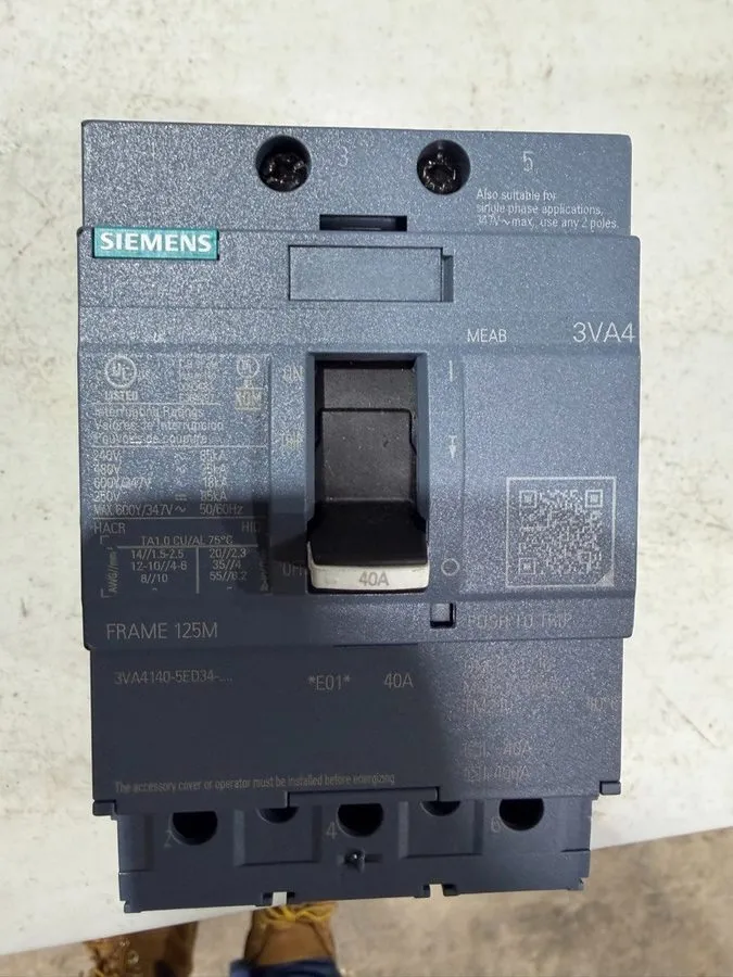 Автоматический выключатель Siemens 3VA4140-5ED34-0AA0 Circuit Breaker 40A 3-Pole
