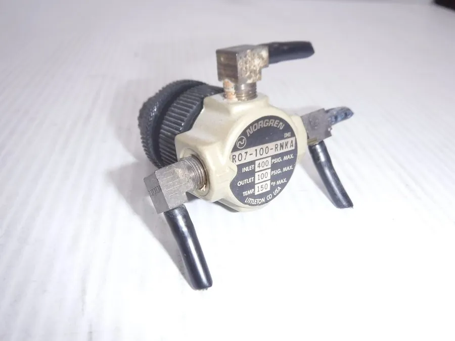 Регулятор давления Norgren R07-100-RNKA Pneumatic Regulator, In: 300psi, Out: 10