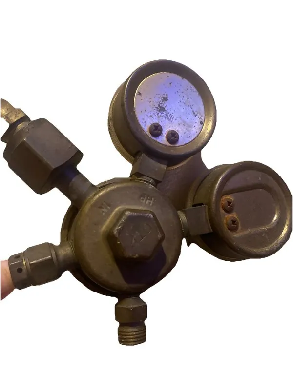 Трубопроводная арматура Victor Equipment SR 250D: Inert Welding Gas Regulator 30