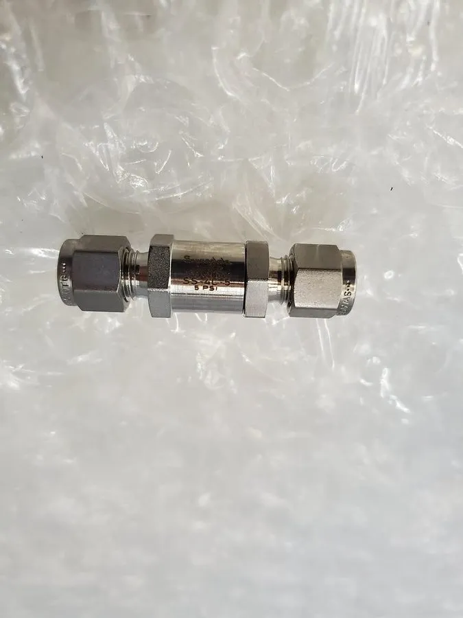 Клапан Swagelok SS-4C-5 Stainless Steel Poppet Check Valve FNFP
