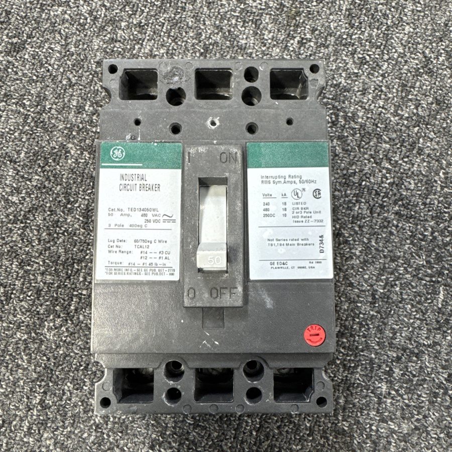 Автоматический выключатель TED134050WL GE 50 Amp 480V 3 Pole Feed Thru Circuit B — фото лота 1