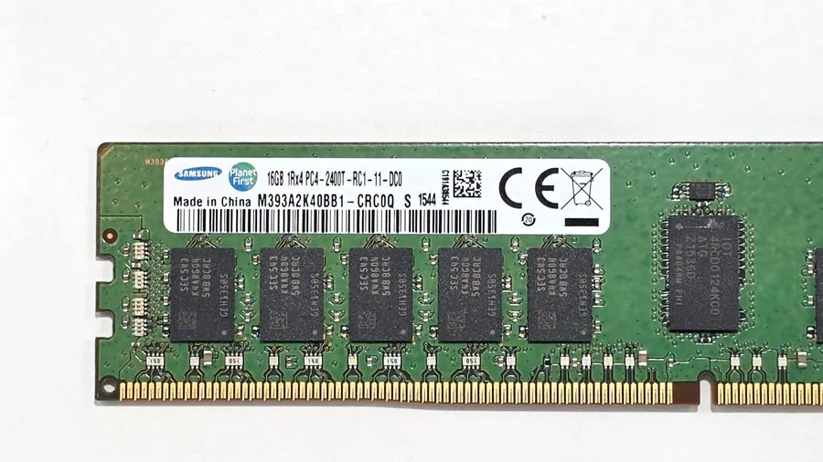 Модуль памяти Samsung M393A2K40BB1-CRC0Q 16GB DDR4 PC4-2400T ECC Workstation Ser