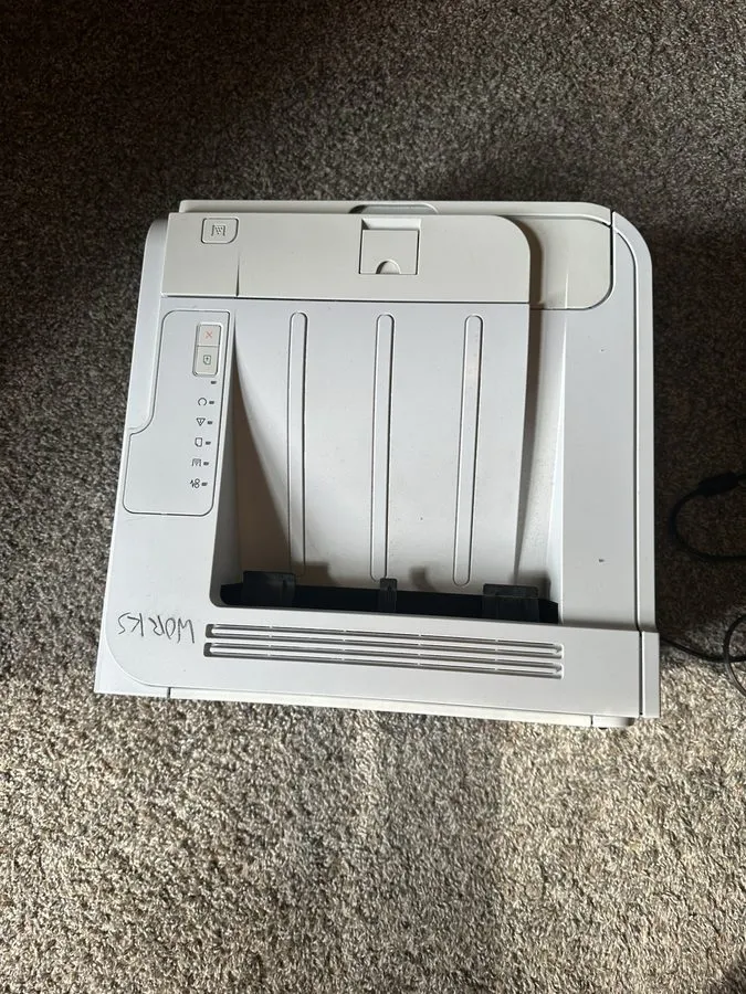 Лазерный принтер HP LaserJet P2035N Laser Printer w/ Toner NO POWER CORD