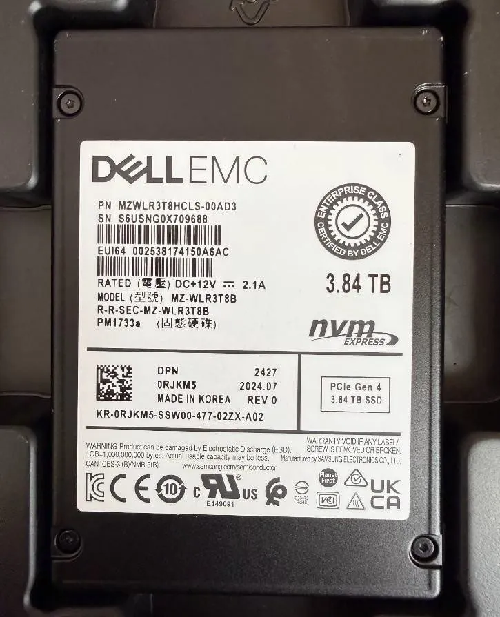 SSD-накопитель Samsung PM1733A 15.36TB DELL SSD 2.5" U.2 NVME PCIe Gen 4 MZWLR15 — фото лота 1