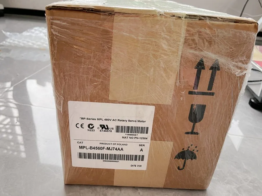 Серводвигатель Allen-Bradley MPL-B4560F-MJ74AA Servo Motor