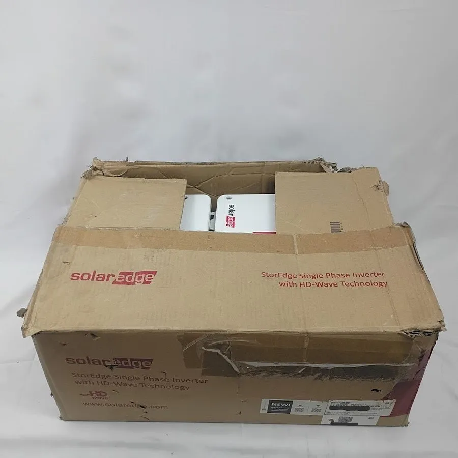 Инвертор Solaredge SE7600H-US000BNU4 240V 7600W HD-Wave Inverter