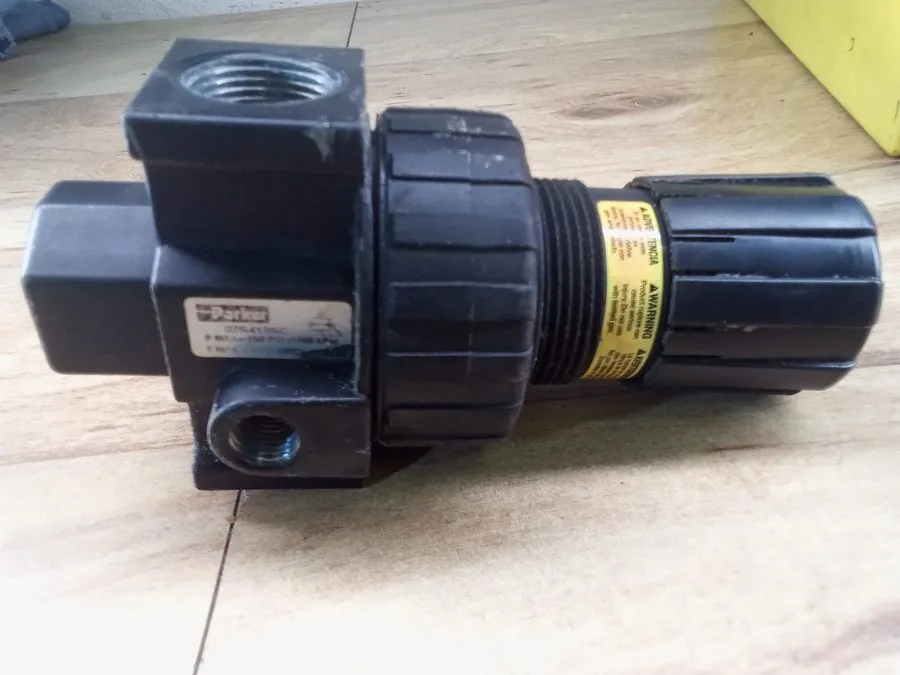 Трубопроводная арматура Parker 07R413AC Air Pressure Regulator 3/4" NPT