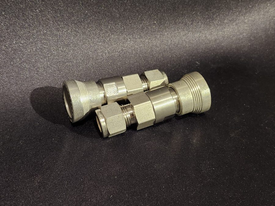 Фитинг Swagelok SS-QC6-B-600 Quick Connect Body Stainless Steel Tube Fitting