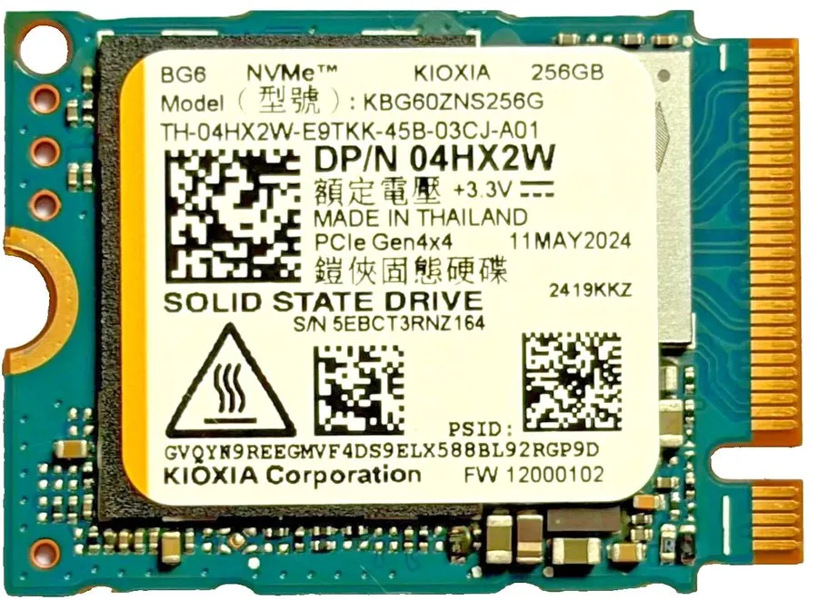 SSD-накопитель Kioxia 2230mm KBG60ZNS256G 256GB M.2 NVMe Gen 4.0 x 4 SSD 04HX2W — фото лота 1