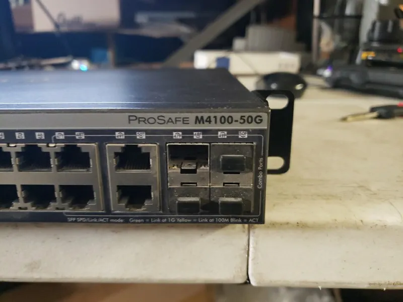 Коммутатор NetGear M4100-50G ProSafe 50 Port Managed Switch Gigabit L2+ Rackmoun