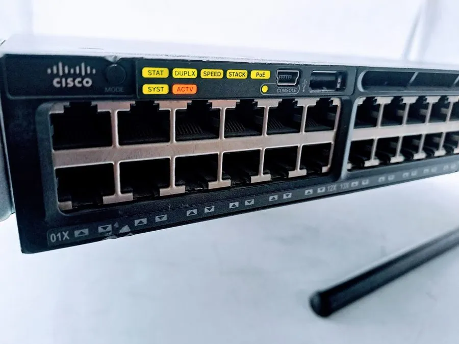 Коммутатор Cisco 3650 Series PoE+ 48 Port Switch, IP Base, WS-C3650-48PS