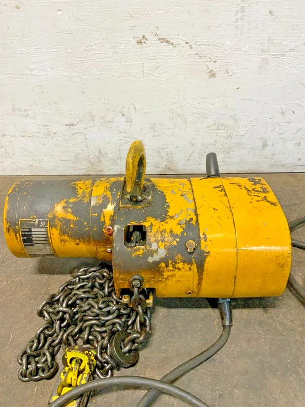 Таль Dayton 3YE18 1 Ton 2000Lb Electric Chain Hoist 20' Lift 16Fpm 460V 3Ph Trol — фото лота 1