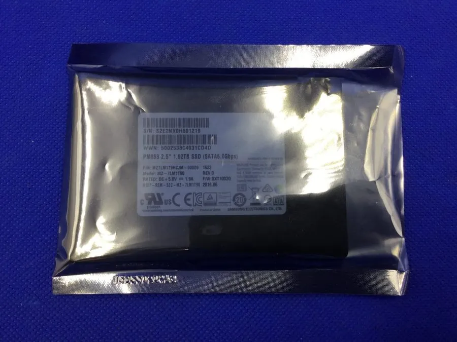 SSD-накопитель MZ-7LM1T90 Samsung PM863 1.92TB SATA 6Gbps 2.5'' MZ7LM1T9HCJM-000