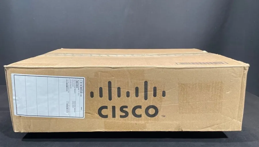 Коммутатор Cisco Refresh C1000-24T-4G-L 24 Ports Gigabit Ethernet Network Switch