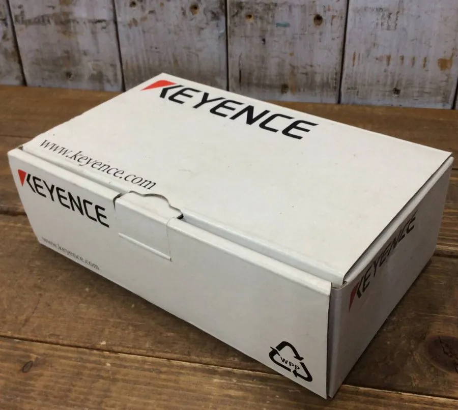 Датчик Keyence LR-TB5000 Laser Sensor