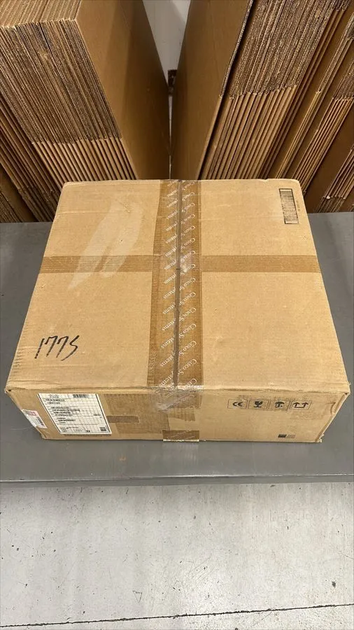 Маршрутизатор C2851-VSEC-SRST/K9 Cisco 2851 Voice Security Bundle,PVDM2-48