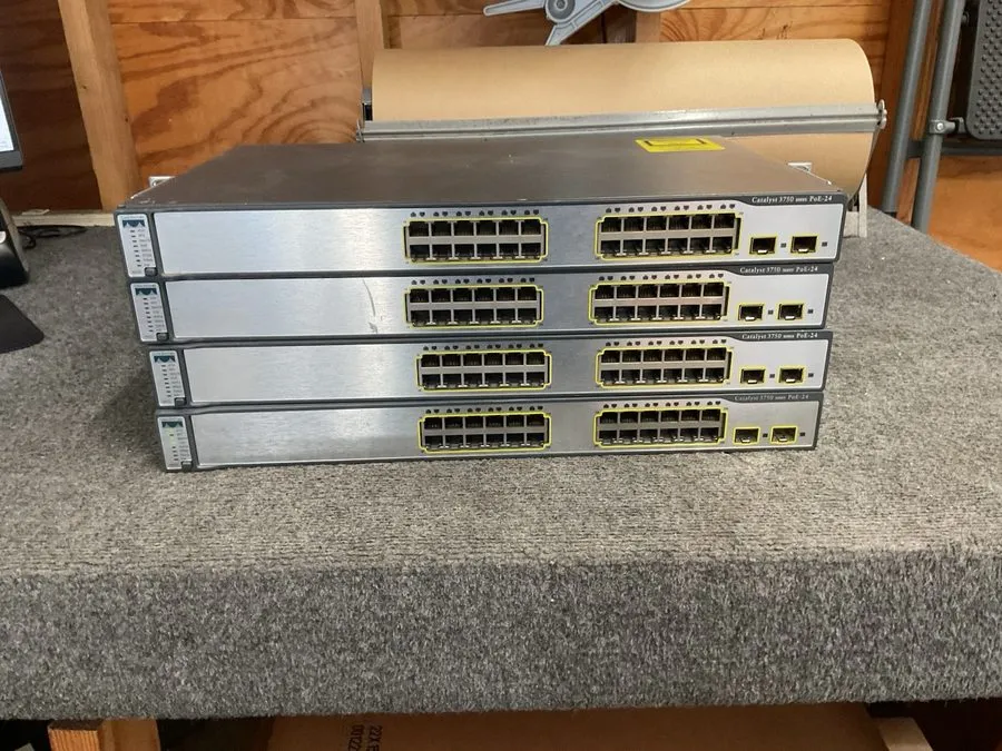 Коммутатор Cisco Catalyst 3750 PoE-24 Ethernet switches