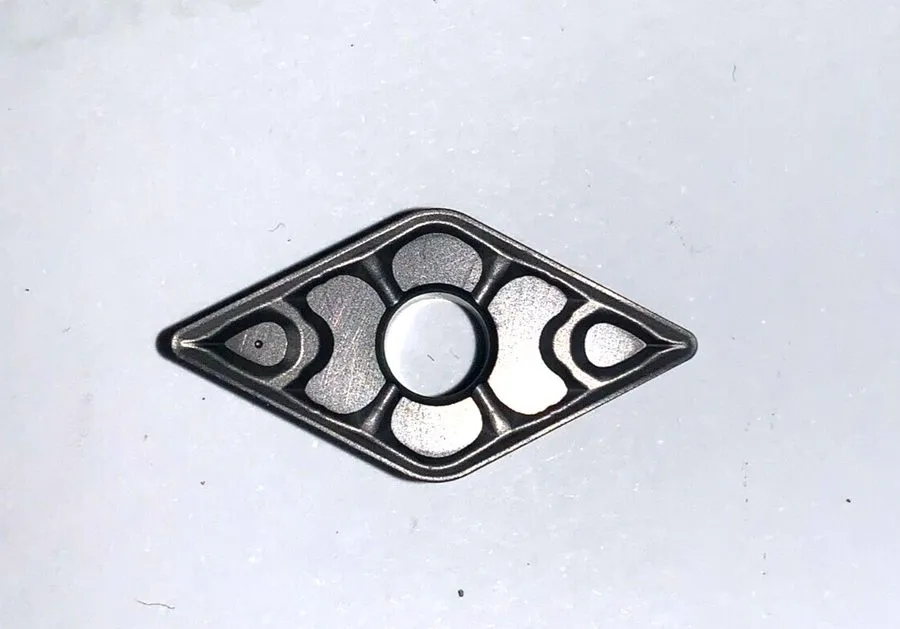 Режущий инструмент Iscar IC8250 Carbide Turning Insert DNMG432-TF DNMG150408-TF