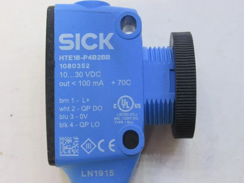 Фотоэлектрический датчик SICK HTE18-P4B2BB 10-30Vdc 100mA Photoelectric Sensor