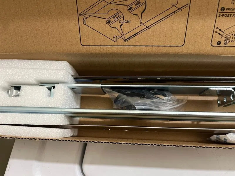 Комплект направляющих Genuine DELL Server DP/N 053D7M Rail Kit Readyrails 1U ,A8