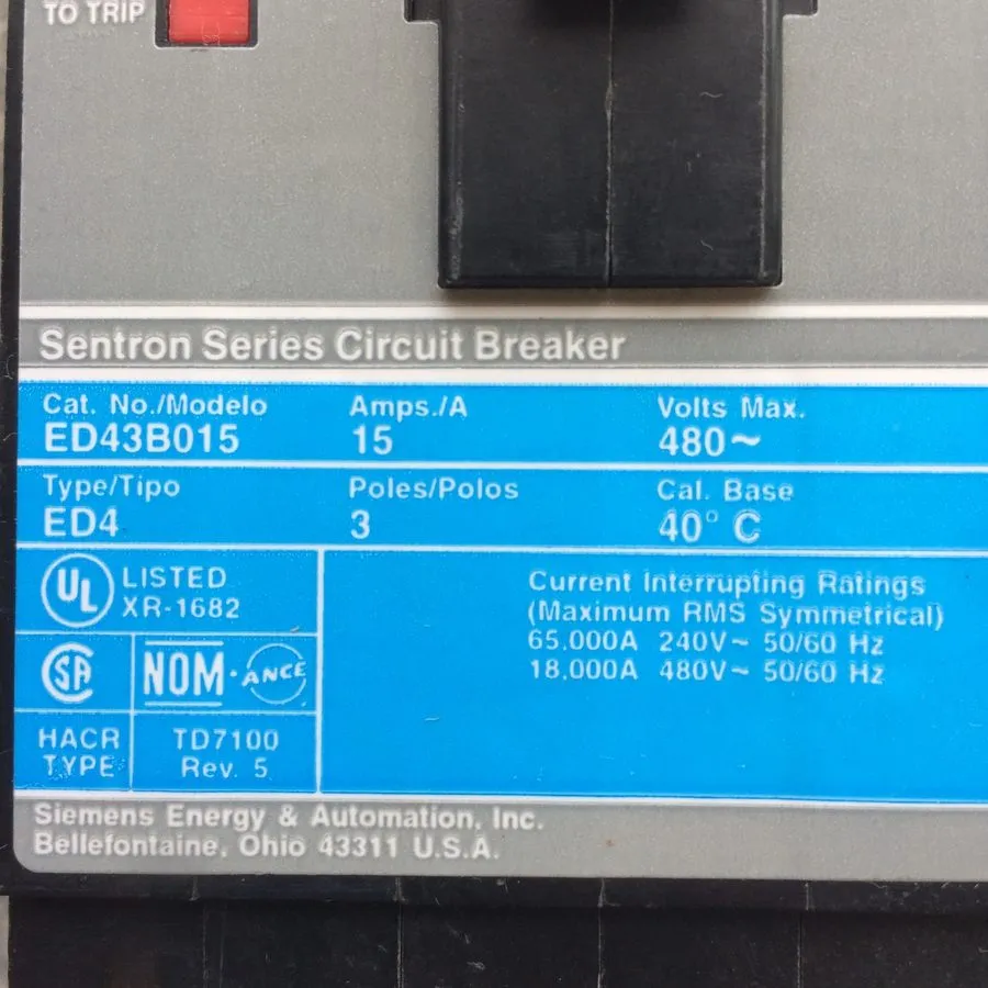 Автоматический выключатель SIEMENS SENTRON SERIES 15 AMP CIRCUIT BREAKER 3P 480 