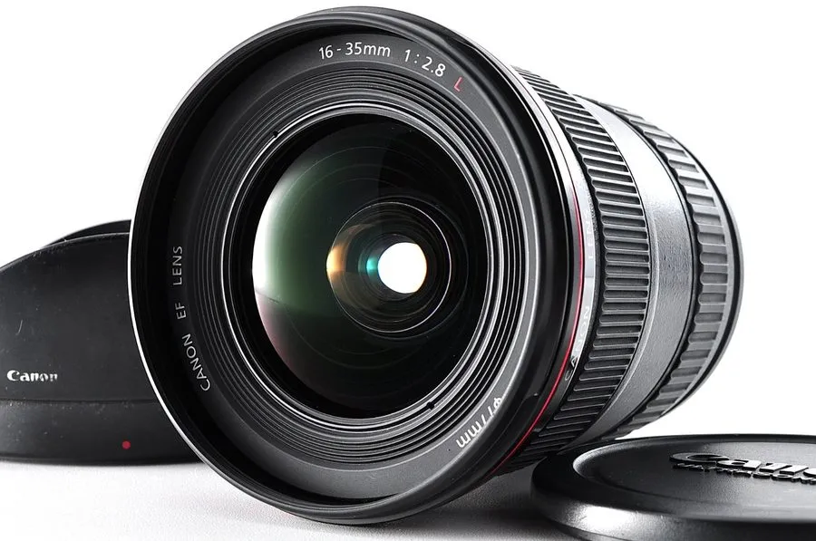 Объектив Canon EF 14mm f/2.8L USM Ultra Wide Angle L Series Lens w/ Caps
