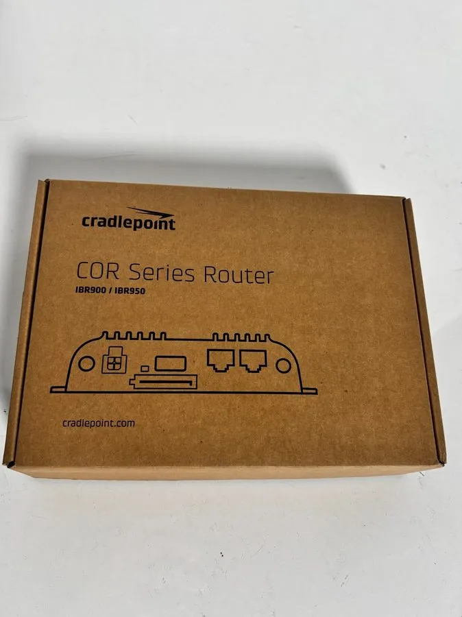 Маршрутизатор Cradlepoint IBR900 Series LTE Wi-Fi 5 Router IBR900-1200M-B
