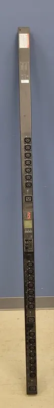 Блок розеток PDU APC Rack PDU 2G Switched Zero U 20A/208V Surge Protector AP8959