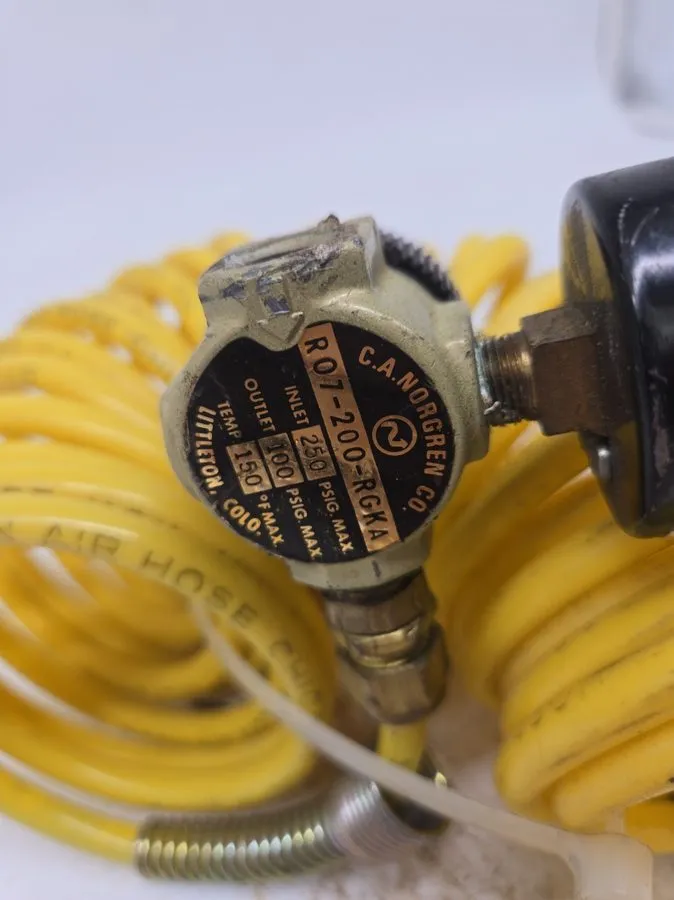 Регулятор давления Imi Norgren R07-200-RGKA Pneumatic Regulator 300psi 0-100psi/ — фото лота 1