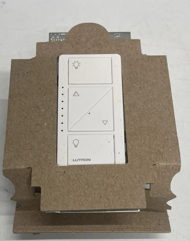 Коммутатор Lutron Caseta Wireless Dimmer Switch Wall Ceiling Lights PD-6WlC-WH W — фото лота 1
